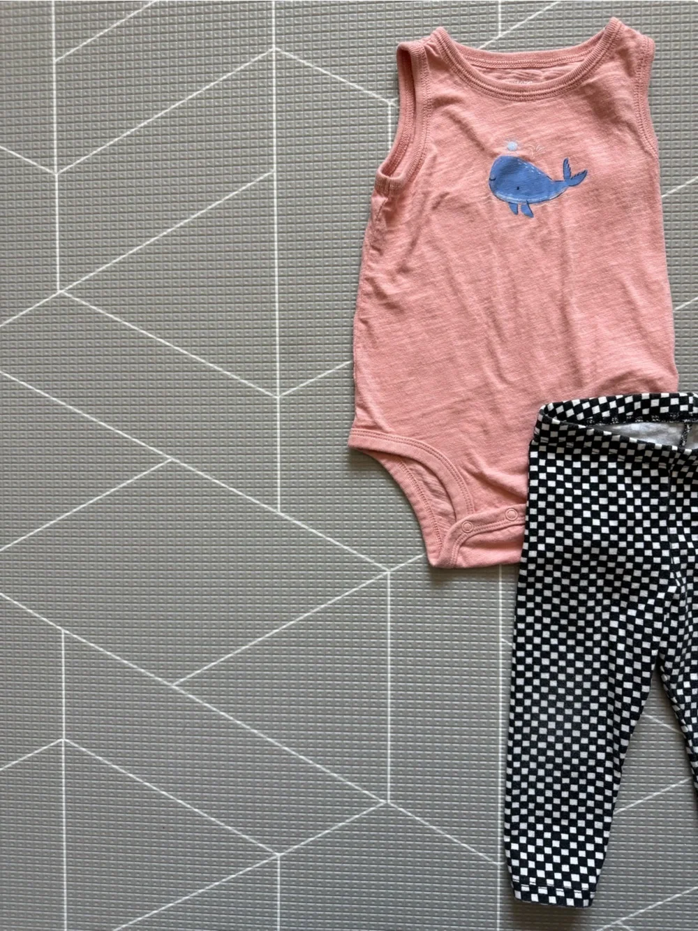 Carters|Baby girl or boy Coral sleeveless onesie,simple Whale print & checkered•